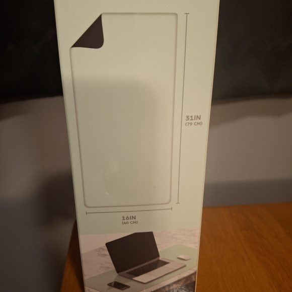 Hype Faux Leather Desk Mat - Picture 9 of 14